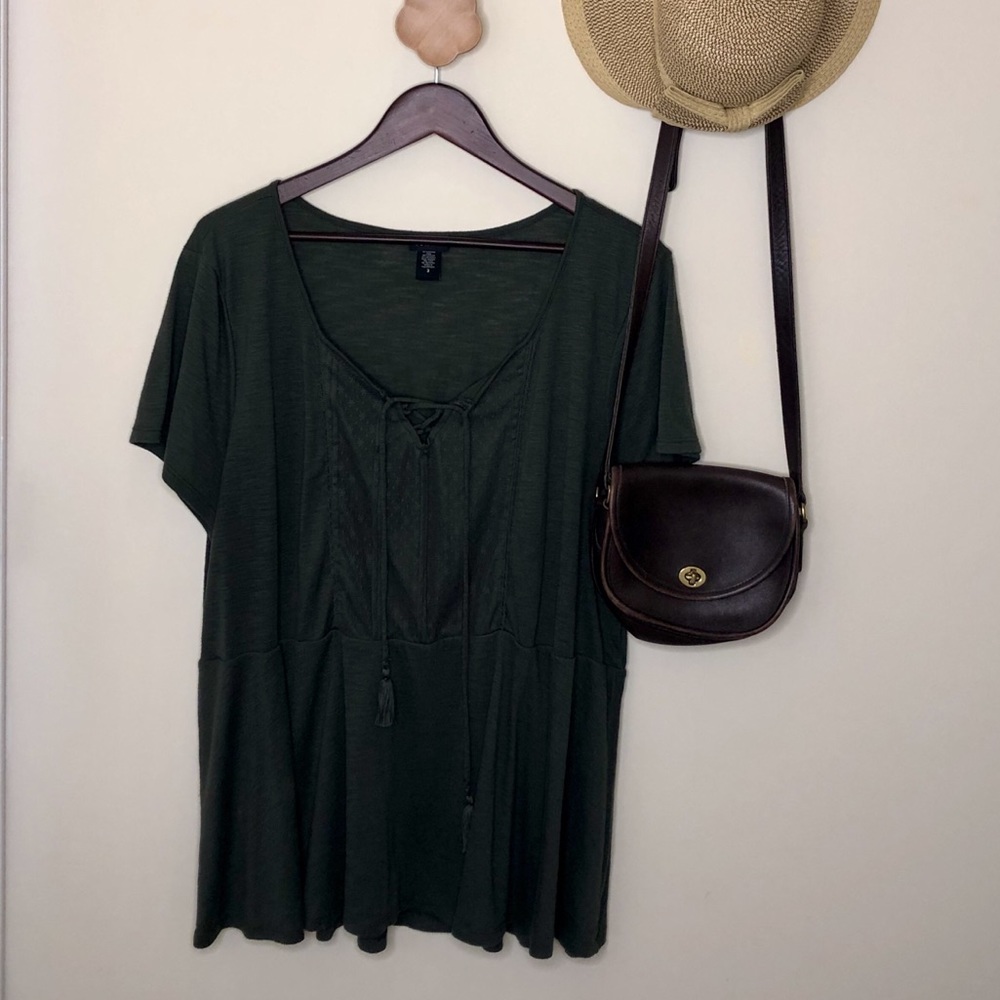 Torrid boho short sleeve shirt